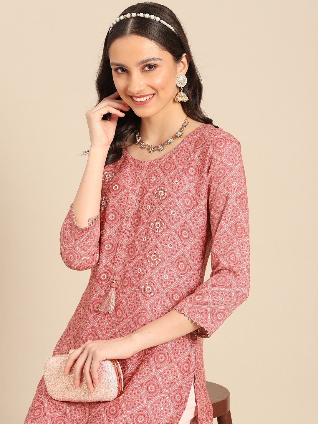 

Sangria Women Pink & White Bandhani Printed Kurta