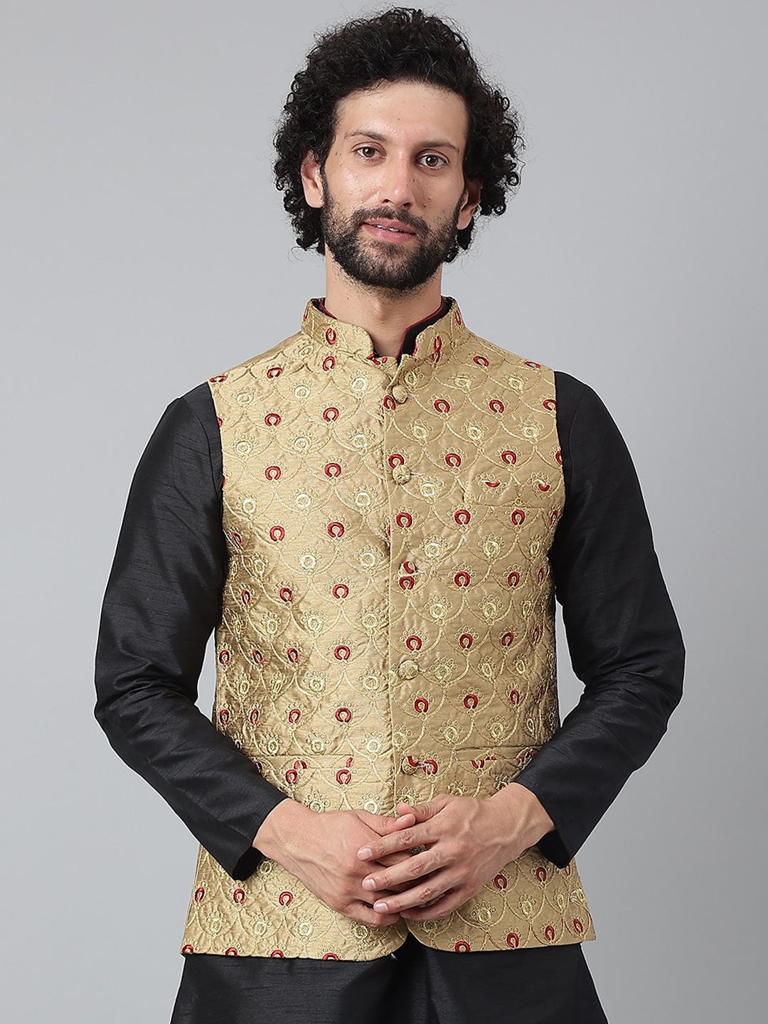 

hangup trend Men Embroidered Nehru Jackets, Khaki