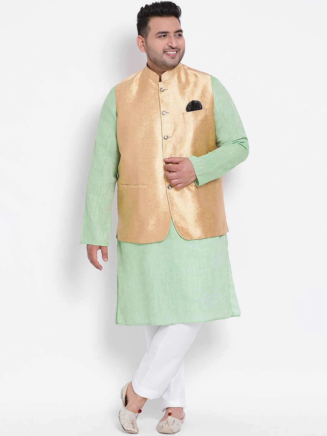 

hangup trend Men Raw Silk Kurta & Pyjamas With Nehru Jacket, Sea green