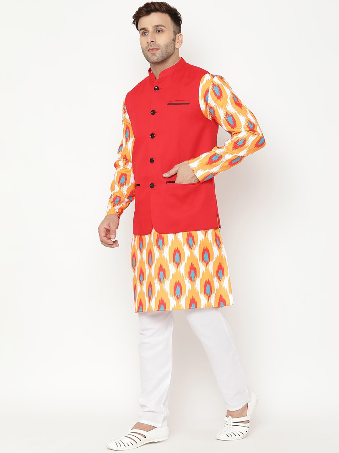 

hangup trend Men Ethnic Motifs Printed Kurta with Pyjamas & Nehru Jacket, Orange