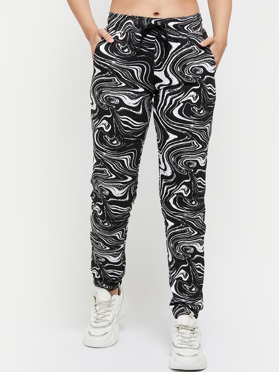 

max Women Printed Pure Cotton Regular Fit Joggers, Black