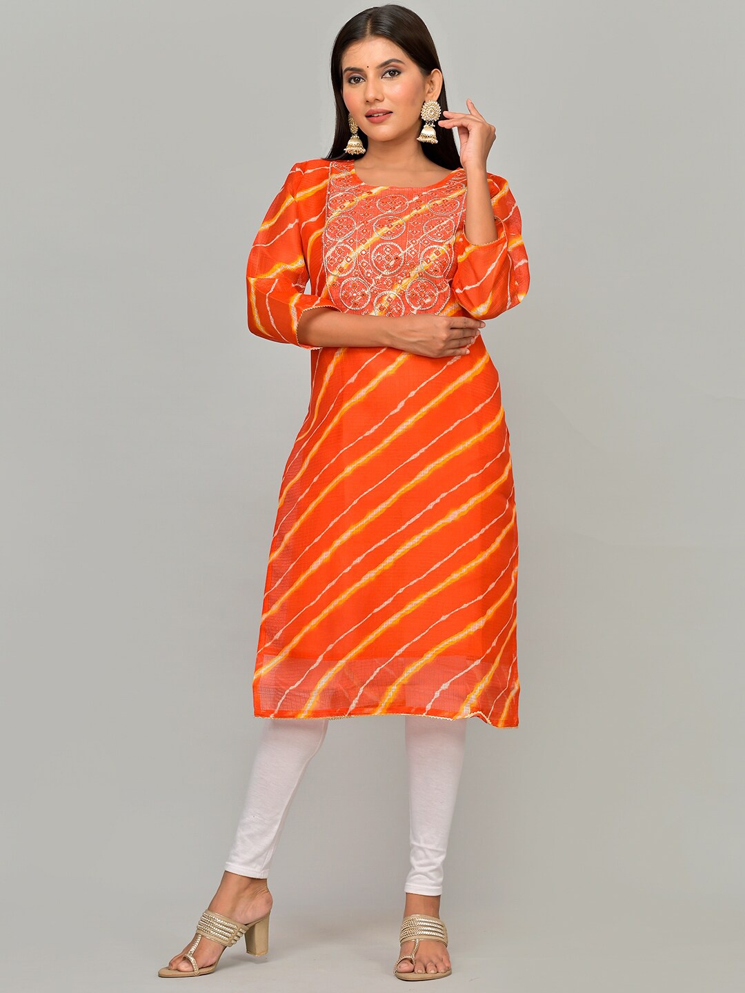 

Kesarya Women Leheriya Printed Gotta Patti Kurta, Orange