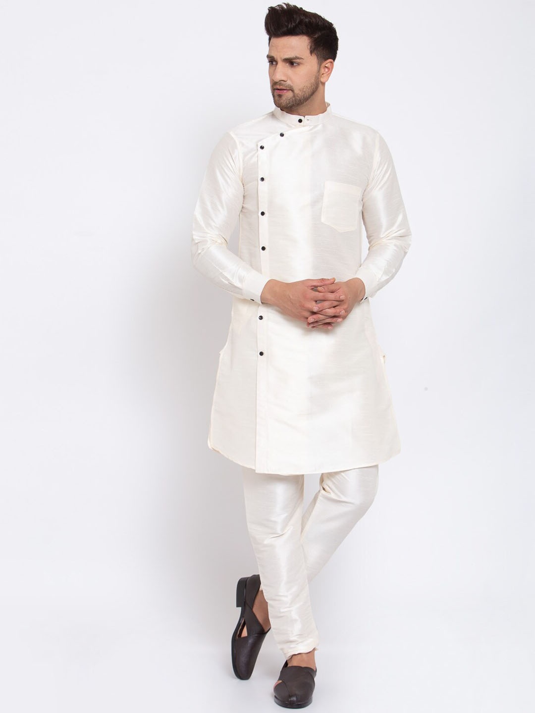 

KLOTTHE Men Off White Solid Angrakha Kurta