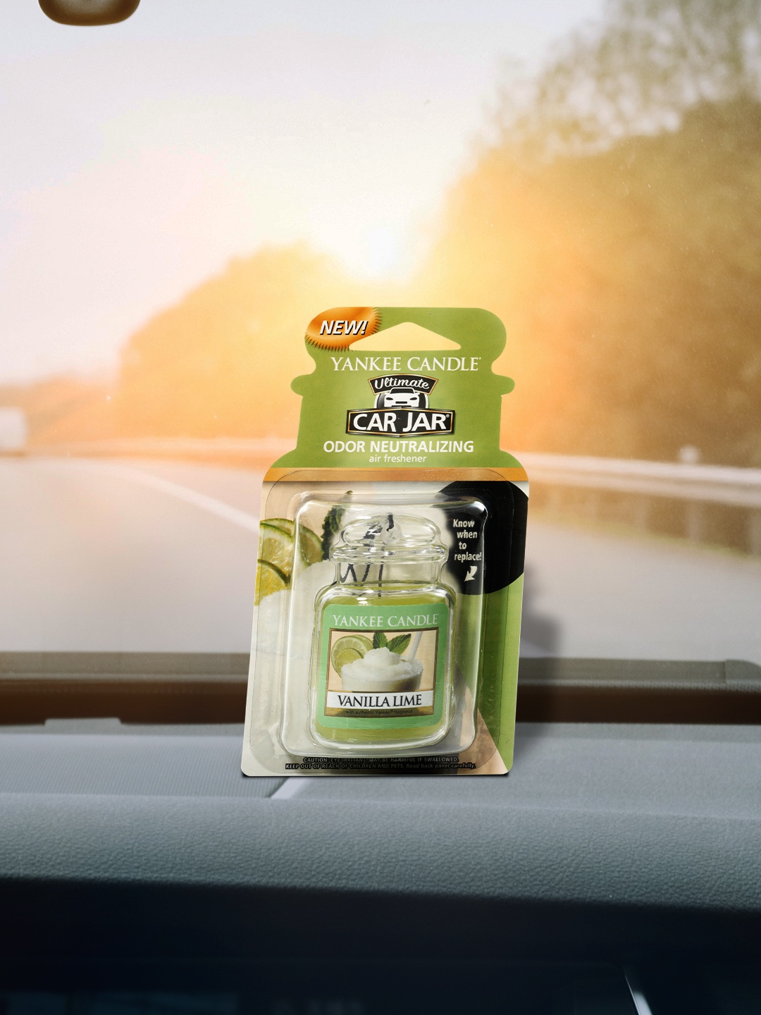 

YANKEE CANDLE Vanilla Lime Ultimate Car Jar Air Freshener, Green