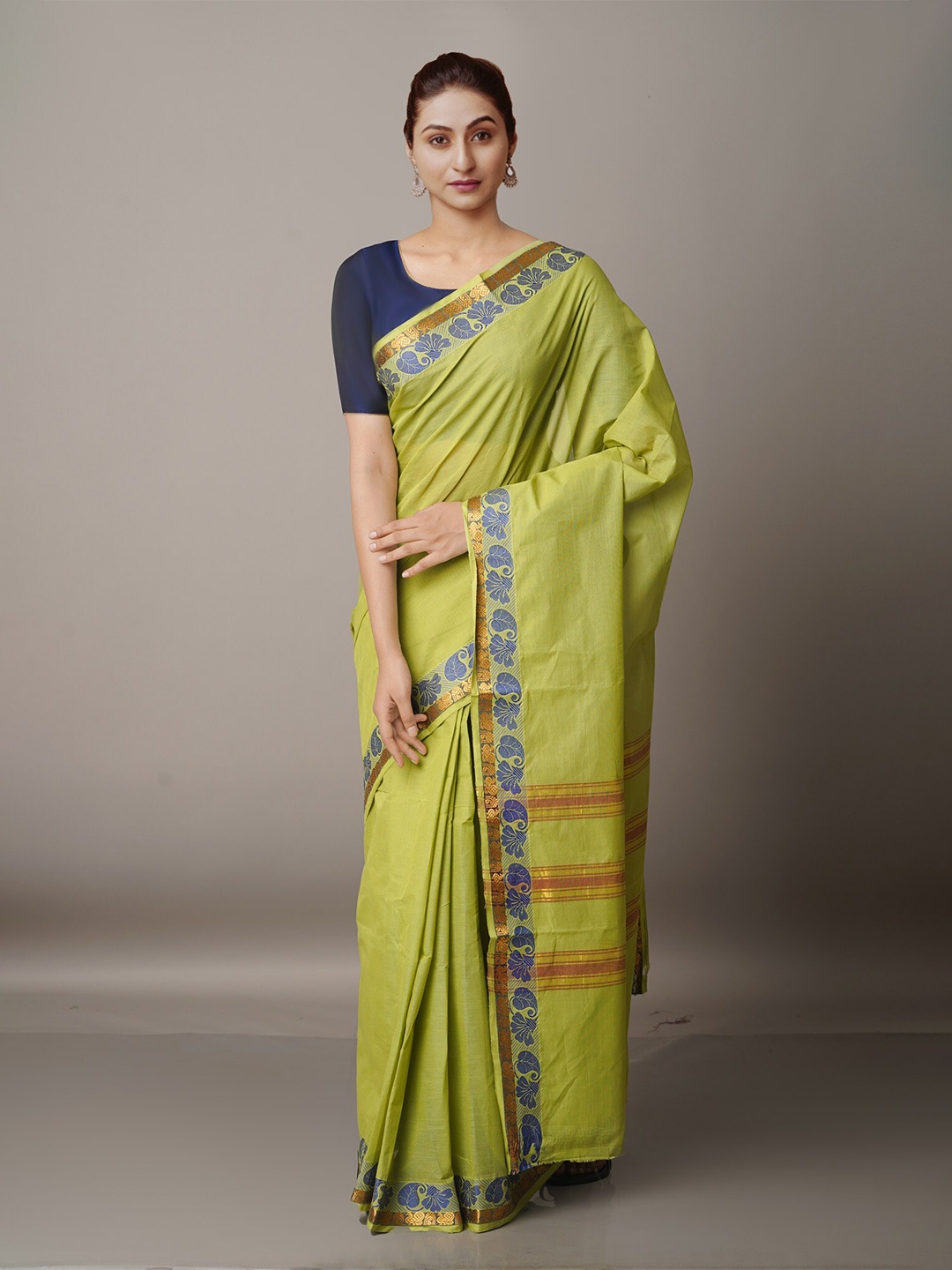 

Unnati Silks Green & Blue Pure Cotton Venkatgiri Saree