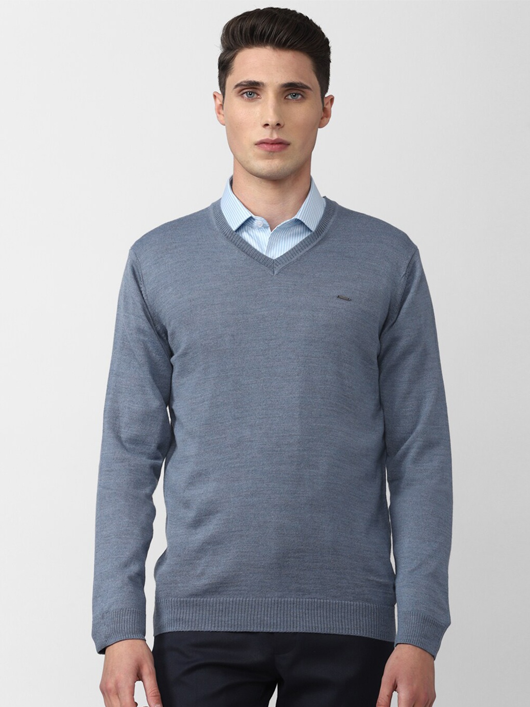 

Van Heusen Men Blue Solid Pullover