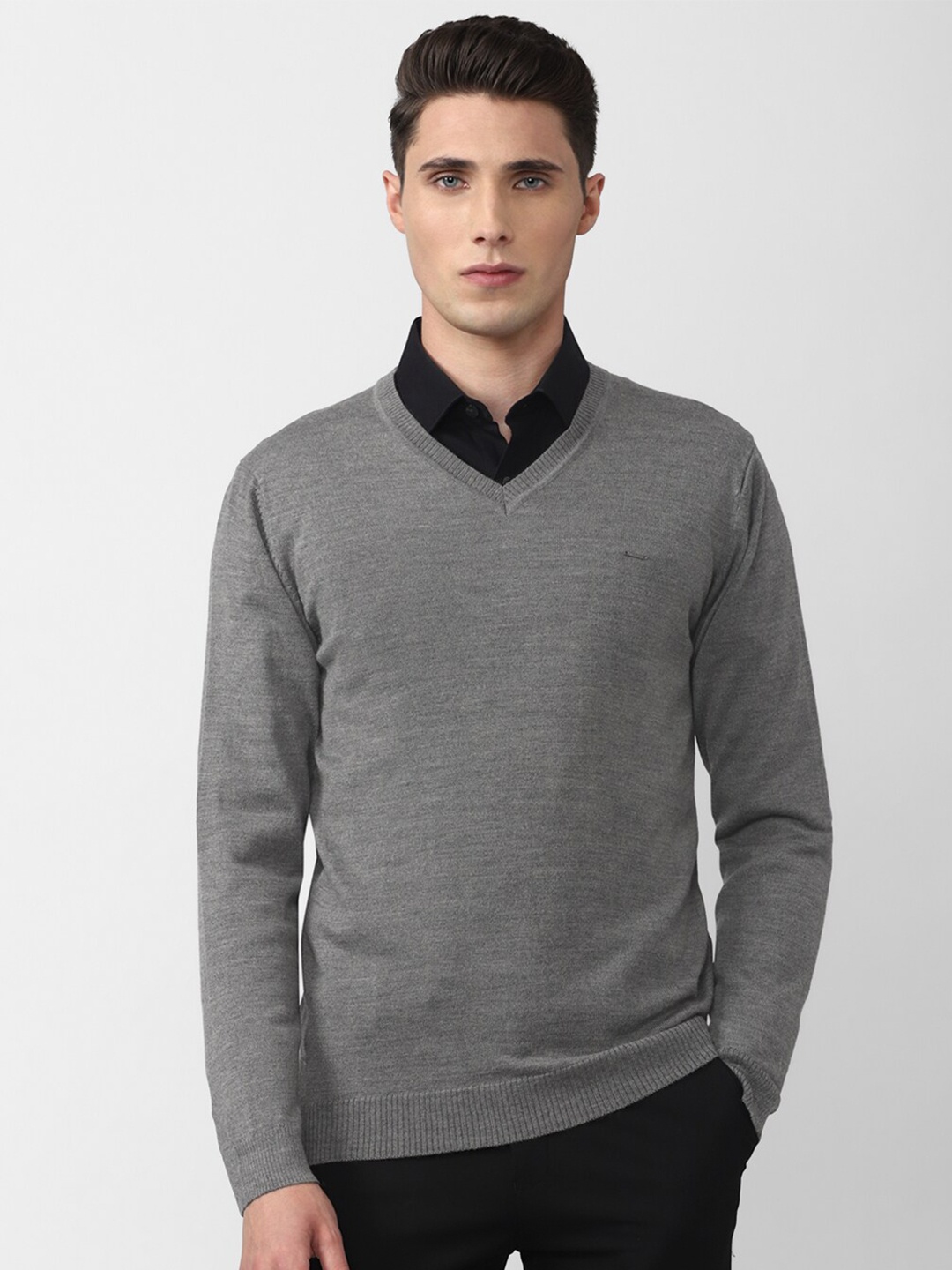 

Van Heusen Men Grey Pullover