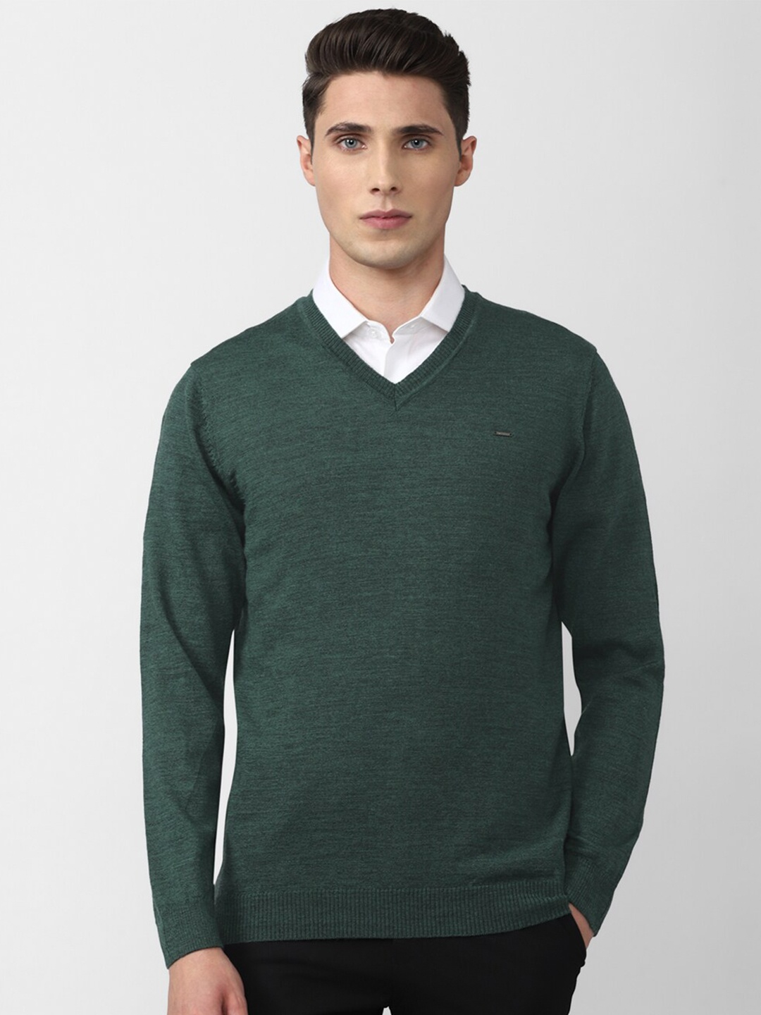 

Van Heusen Men Green Solid Cardigan