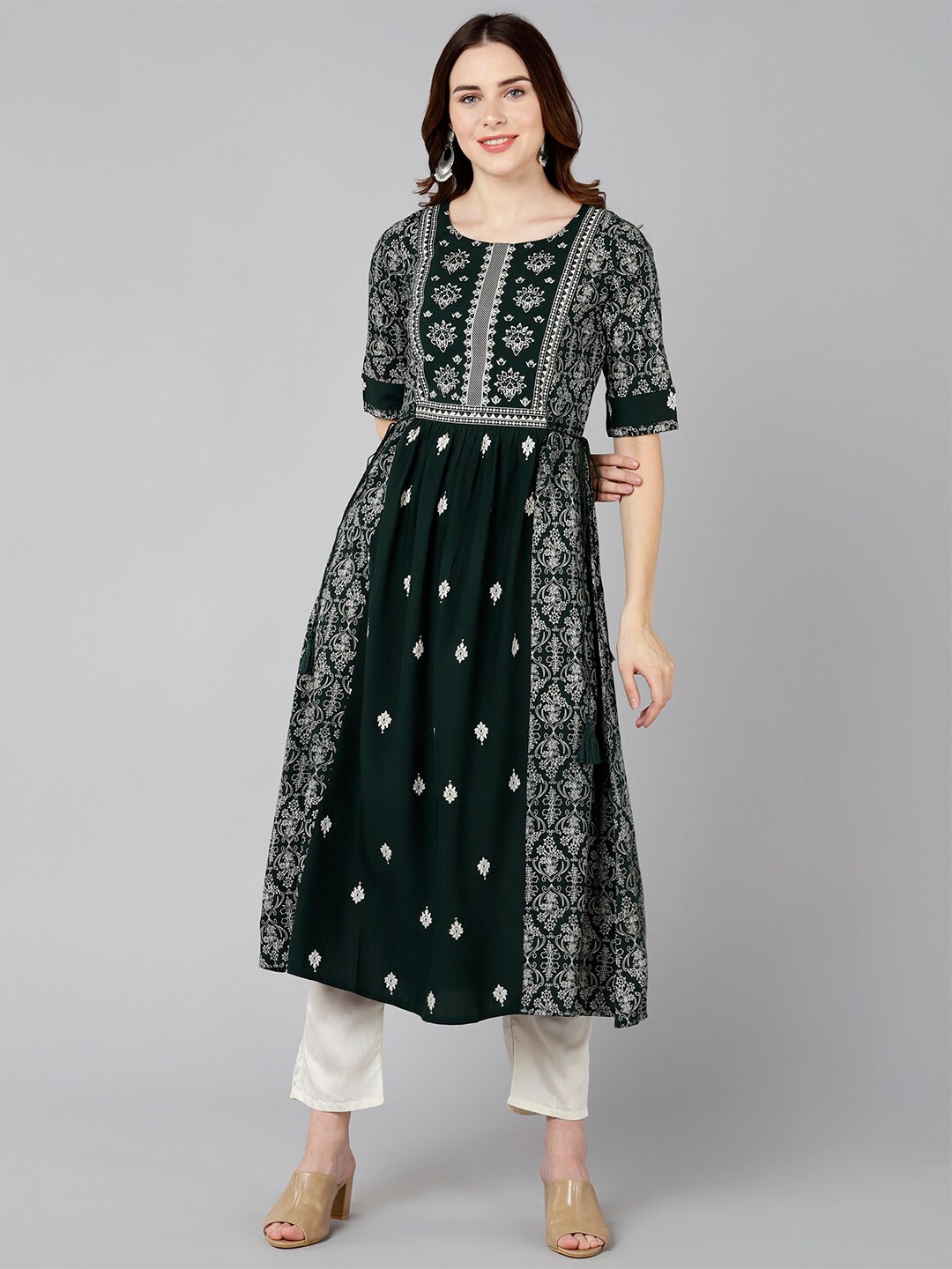 

Bani Women Women Green Ethnic Motifs Printed Anarkali Kurta