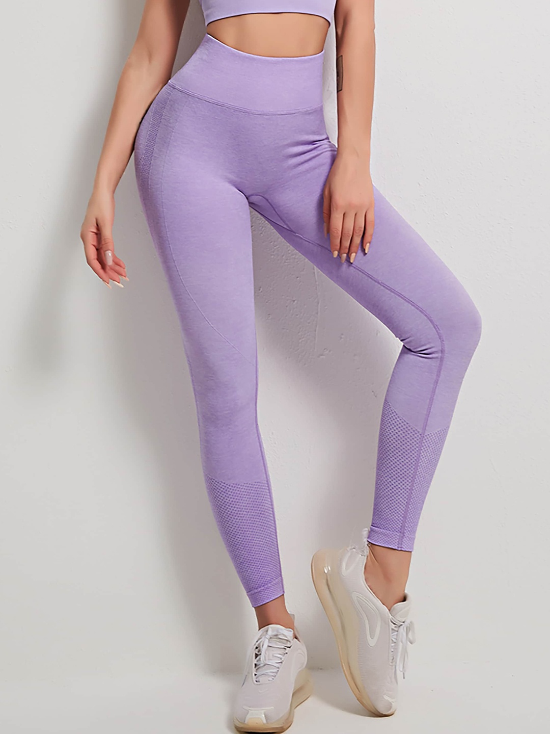 

URBANIC Women Solid Ankle-Length Gym Tights, Purple