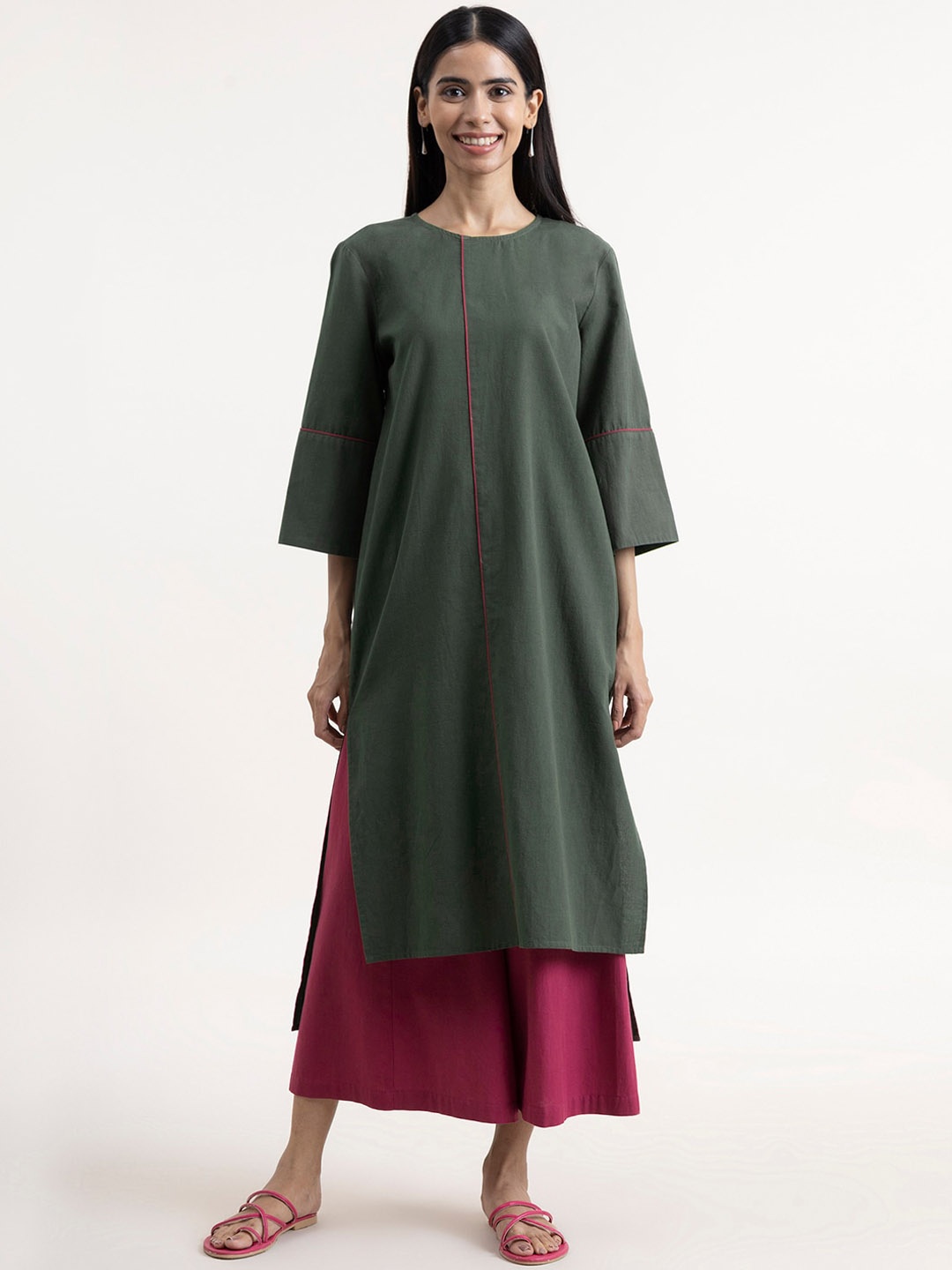 

Pink Fort Women Green Pure Cotton Kurta with Palazzos