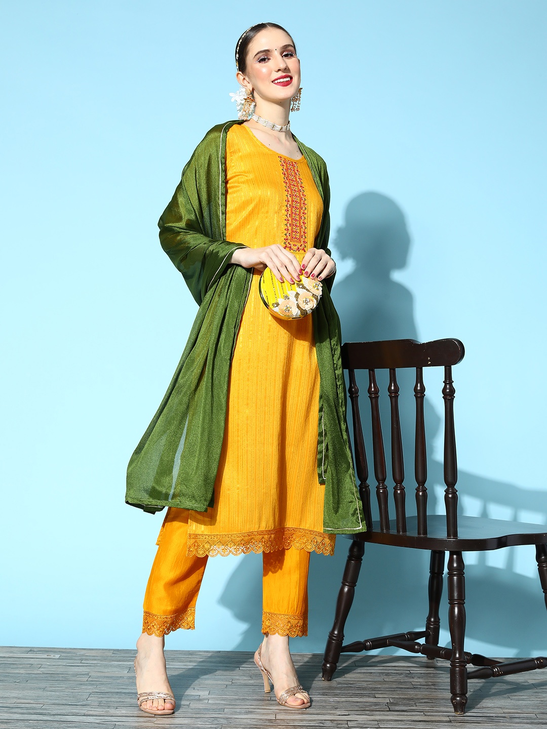 

SheWill Women Ethnic Motifs Silk Blend Hyper Texture Kurta Set, Yellow