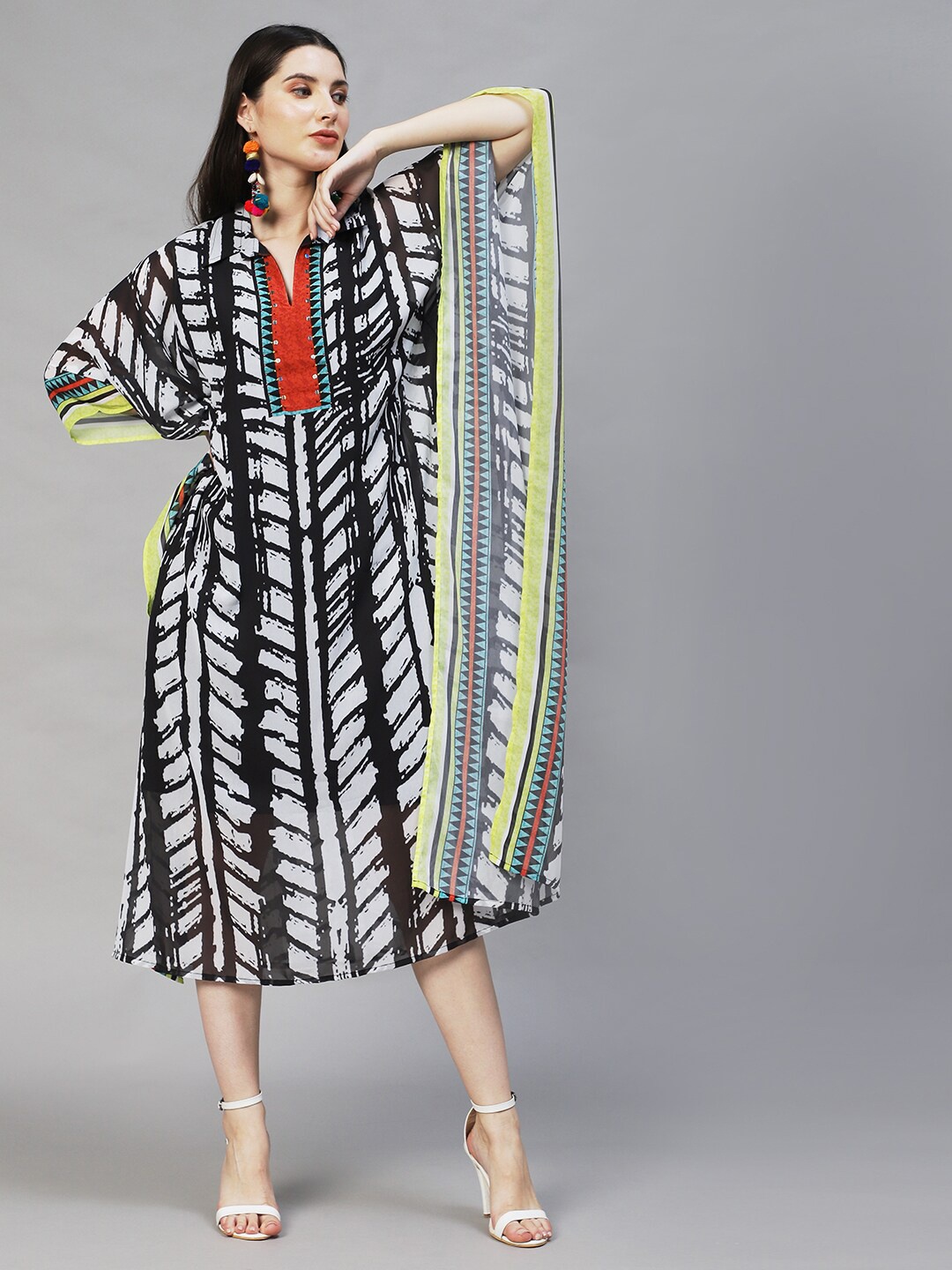 

FASHOR Black & White Georgette A-Line Dress