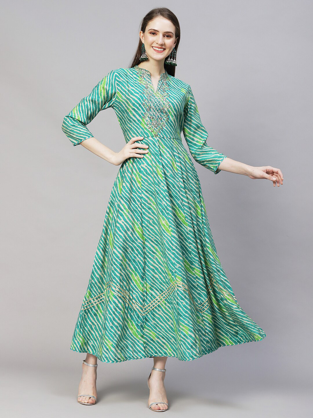 

FASHOR Green & Beige Coloured Leheriya Print Maxi Dress