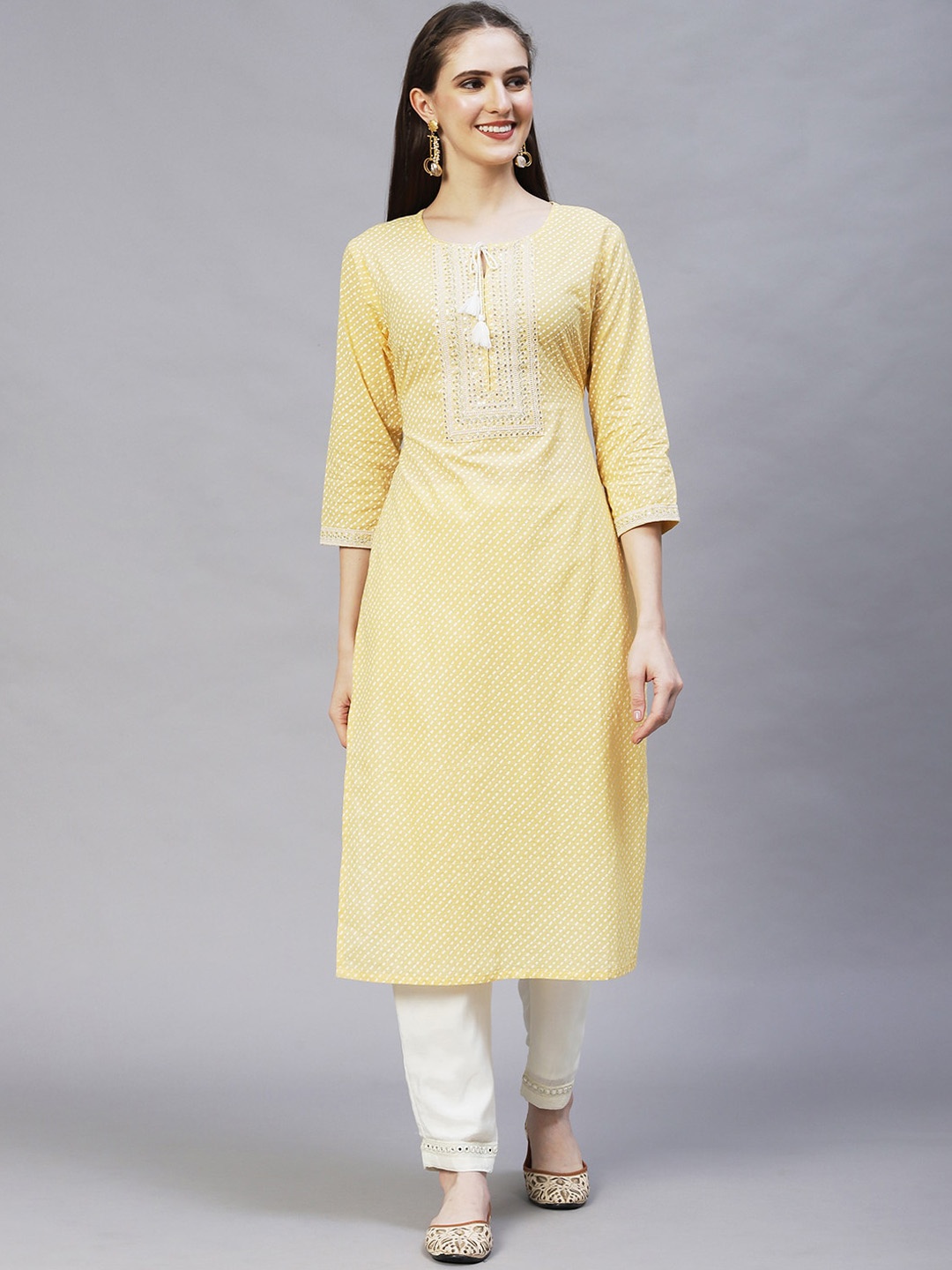 

FASHOR Women Yellow Geometric Printed Kurta