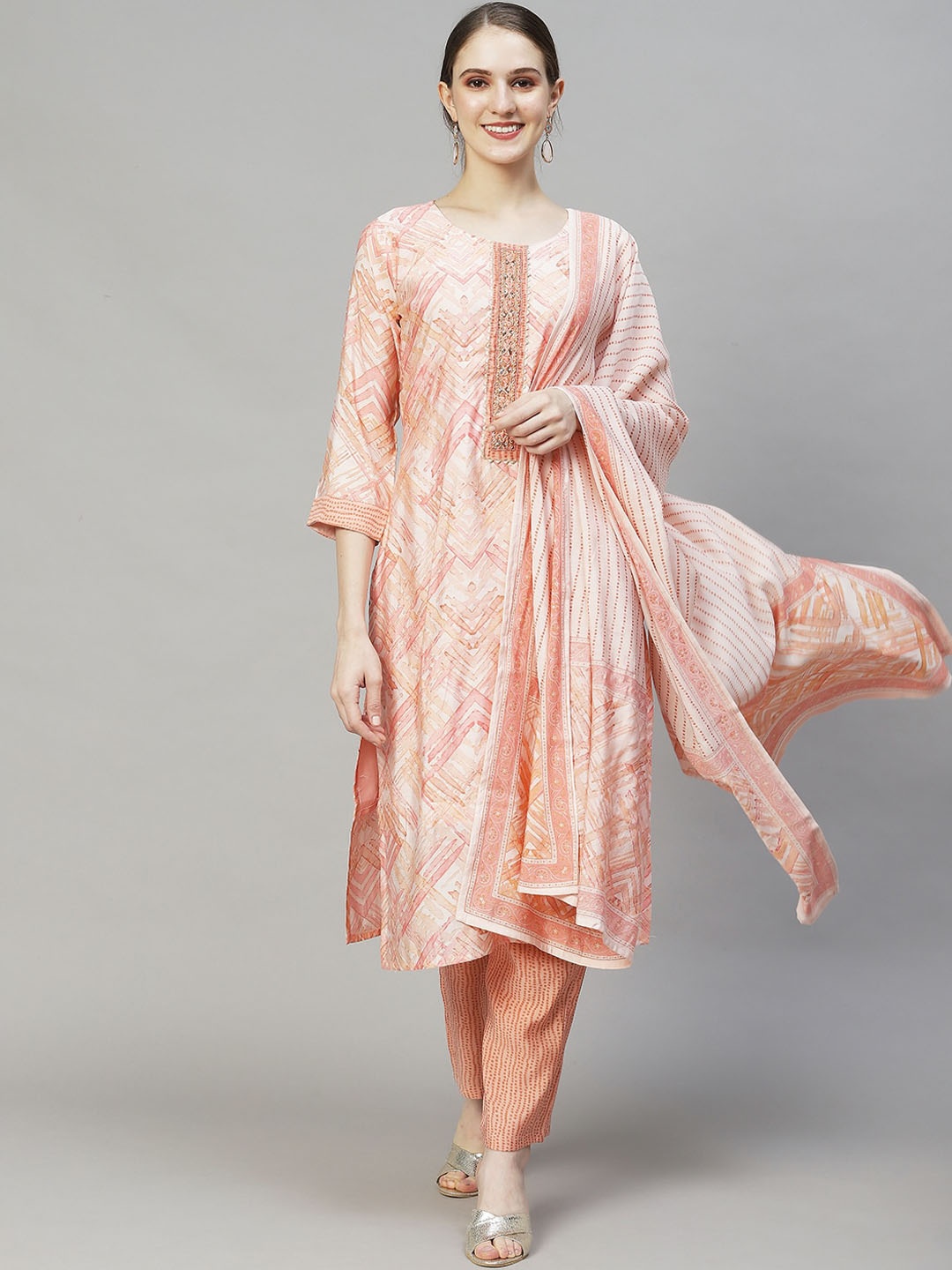 

FASHOR Women Peach-Coloured Ethnic Motifs Printed Kurta with Trousers & With Dupatta