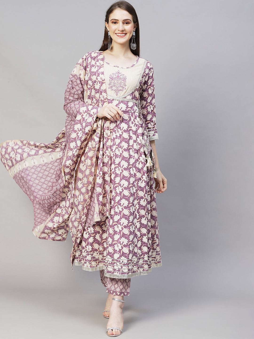 

FASHOR Women Purple Floral Printed Pure Cotton Kurta with Trousers & With Dupatta