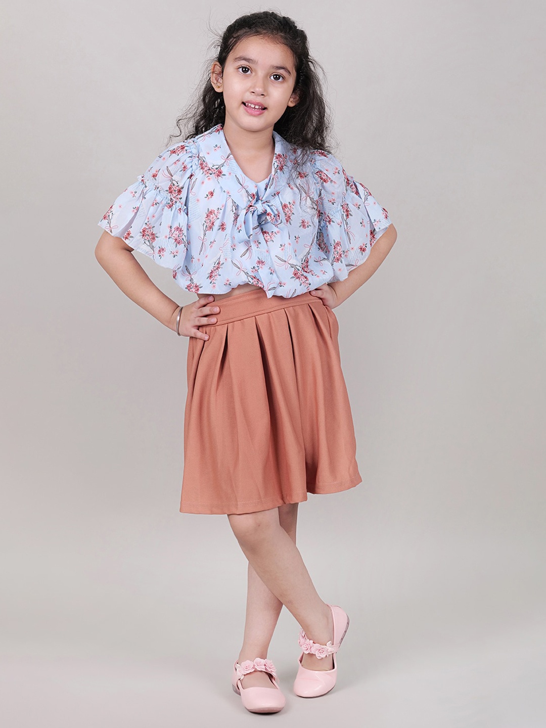

MYY Girls Blue & Brown Printed Top with Skirt