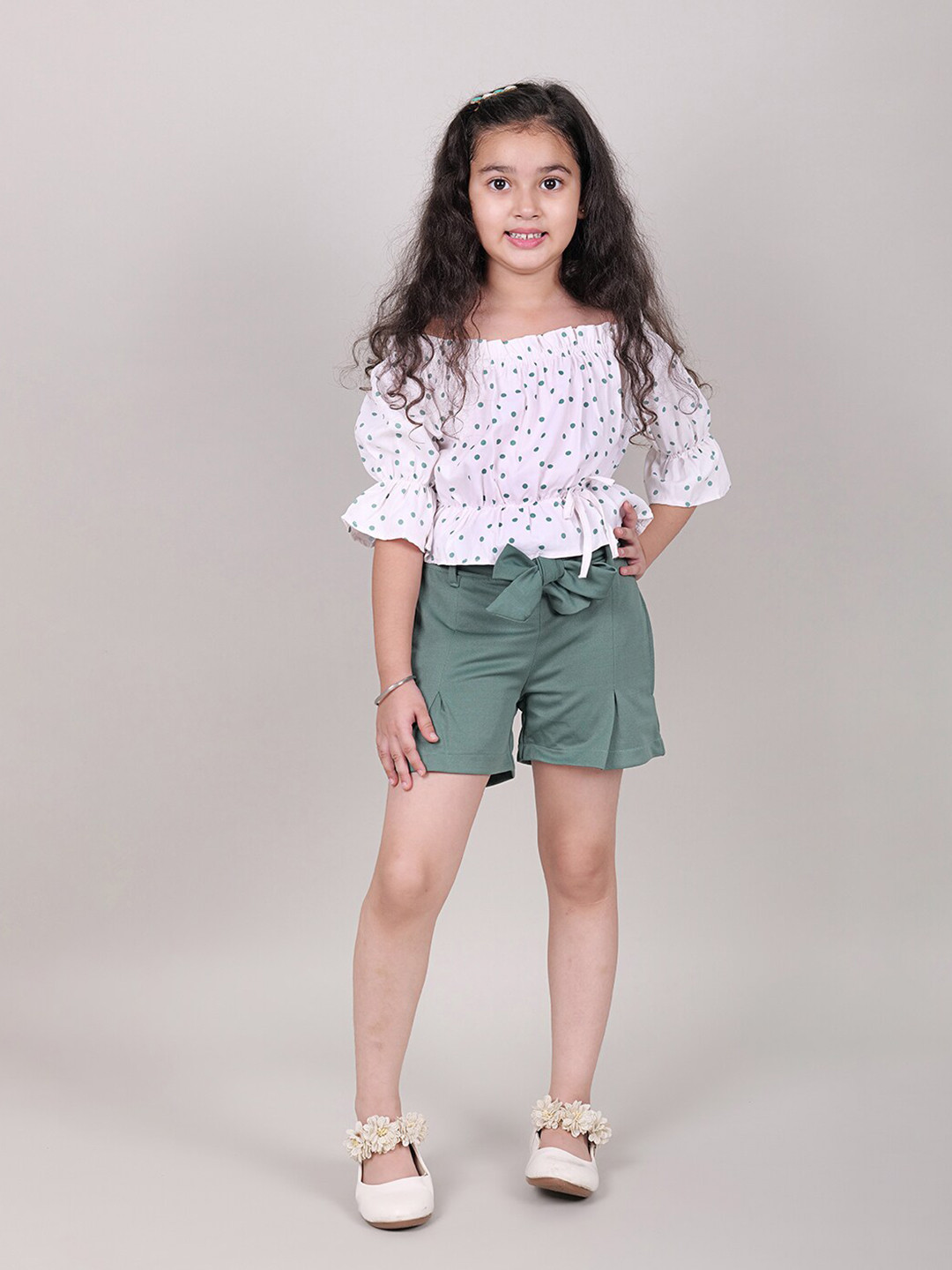 

MYY Girls Printed Top with Shorts, Green
