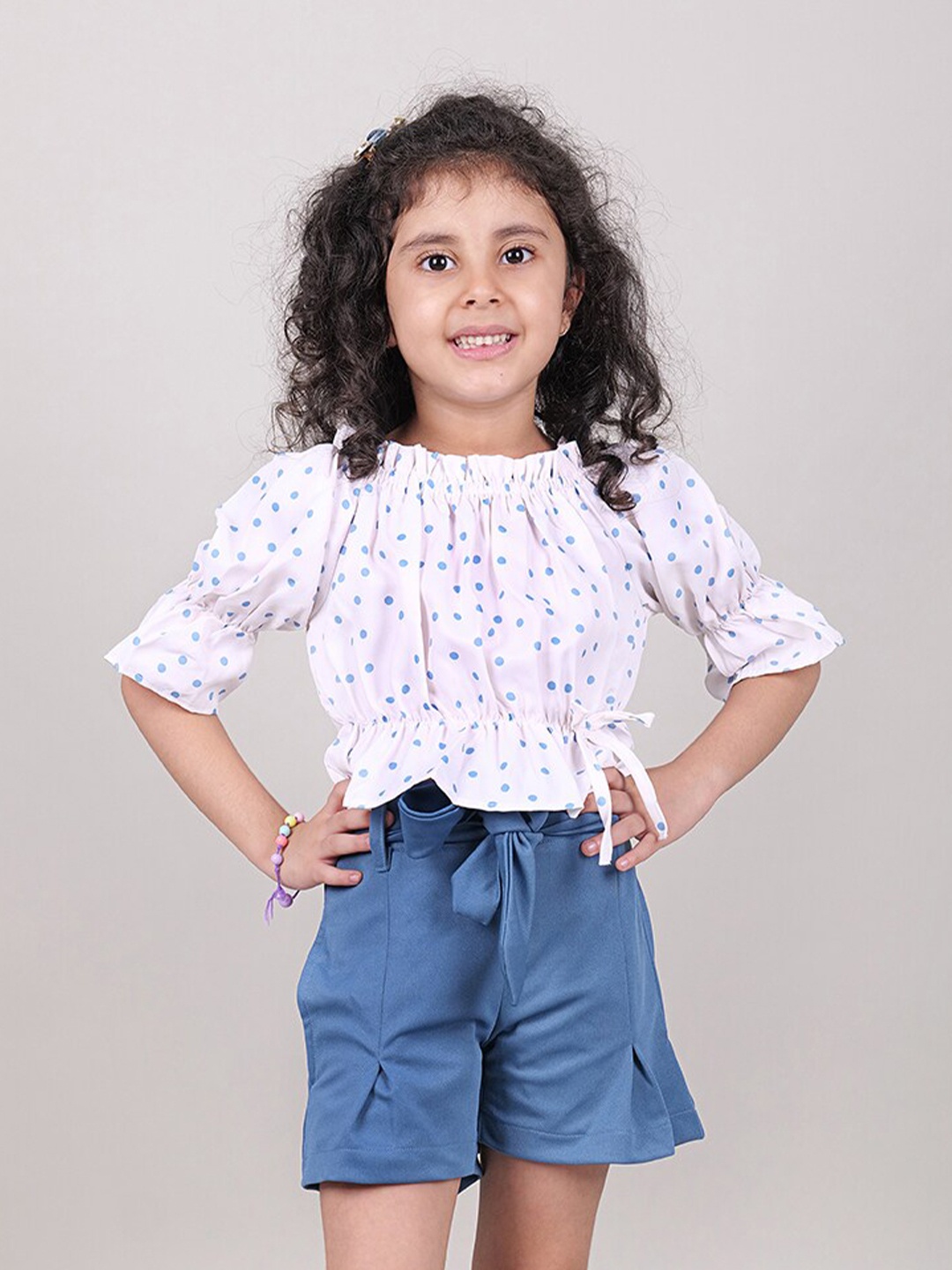 

MYY Girls Blue & White Printed Top with Shorts