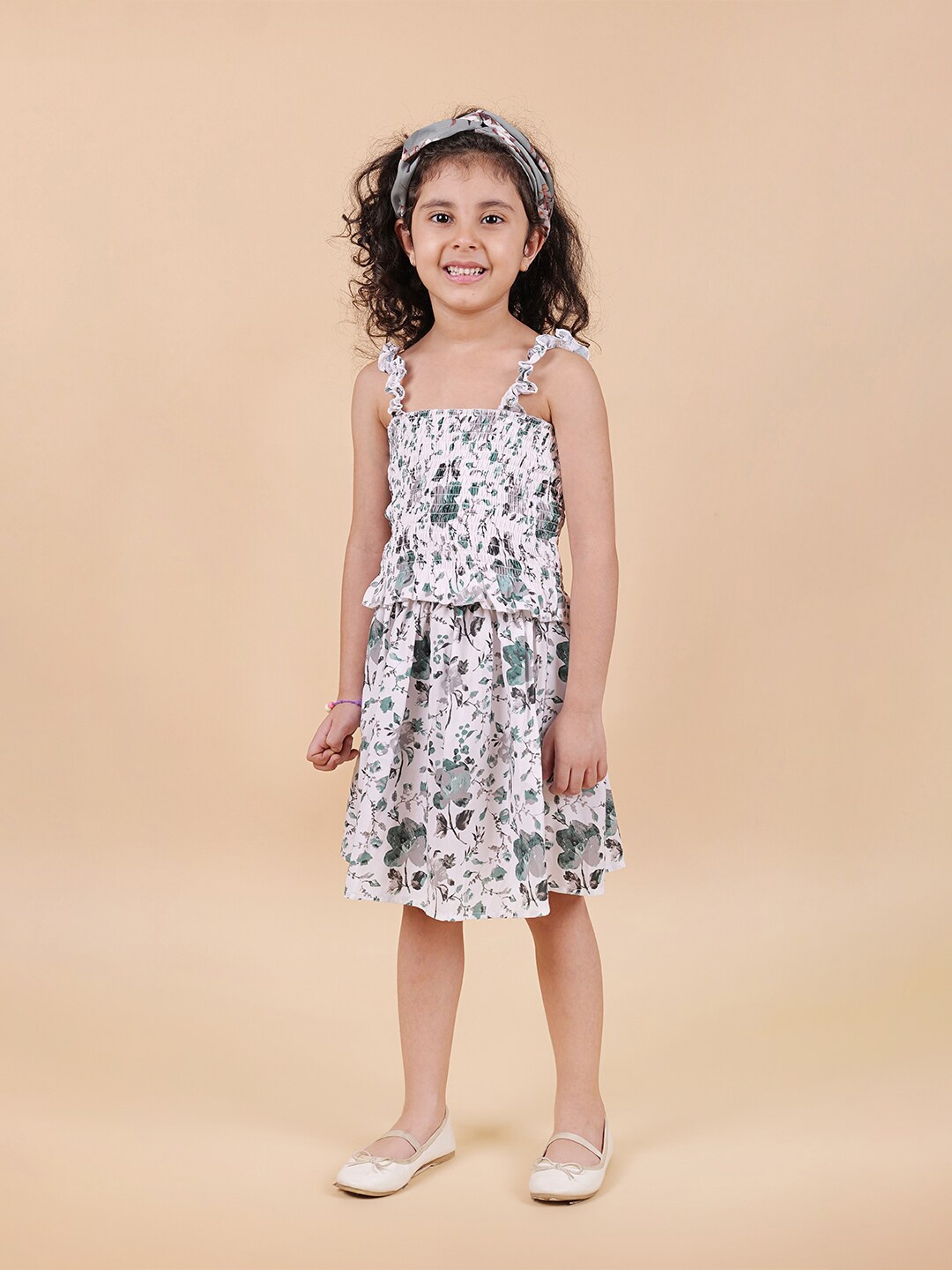 

MYY Girls White & Green Printed Top with Skirt