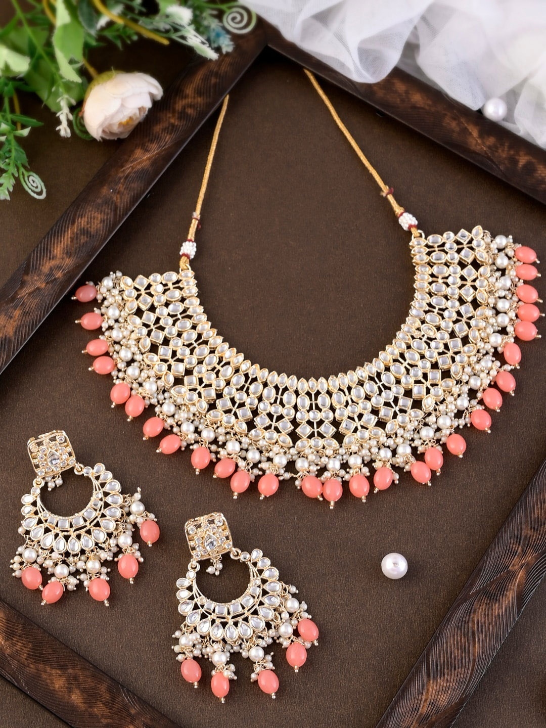 

Shoshaa Gold-Plated Kundan Studded Choker Jewellery Set