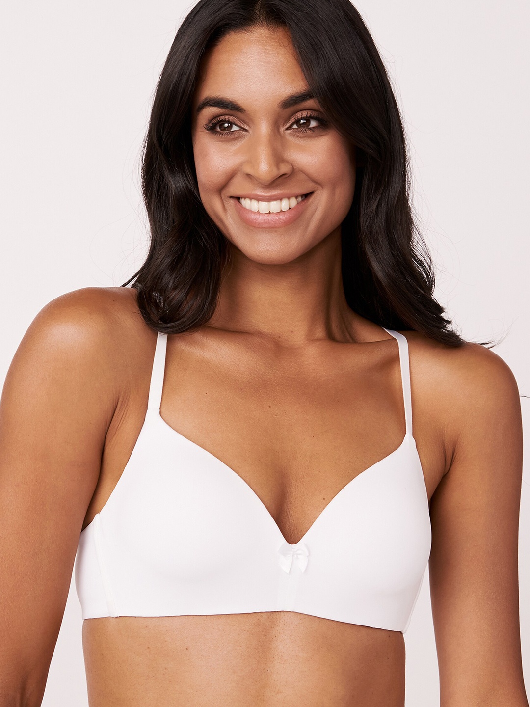 

La Vie en Rose White Bra Lightly Padded
