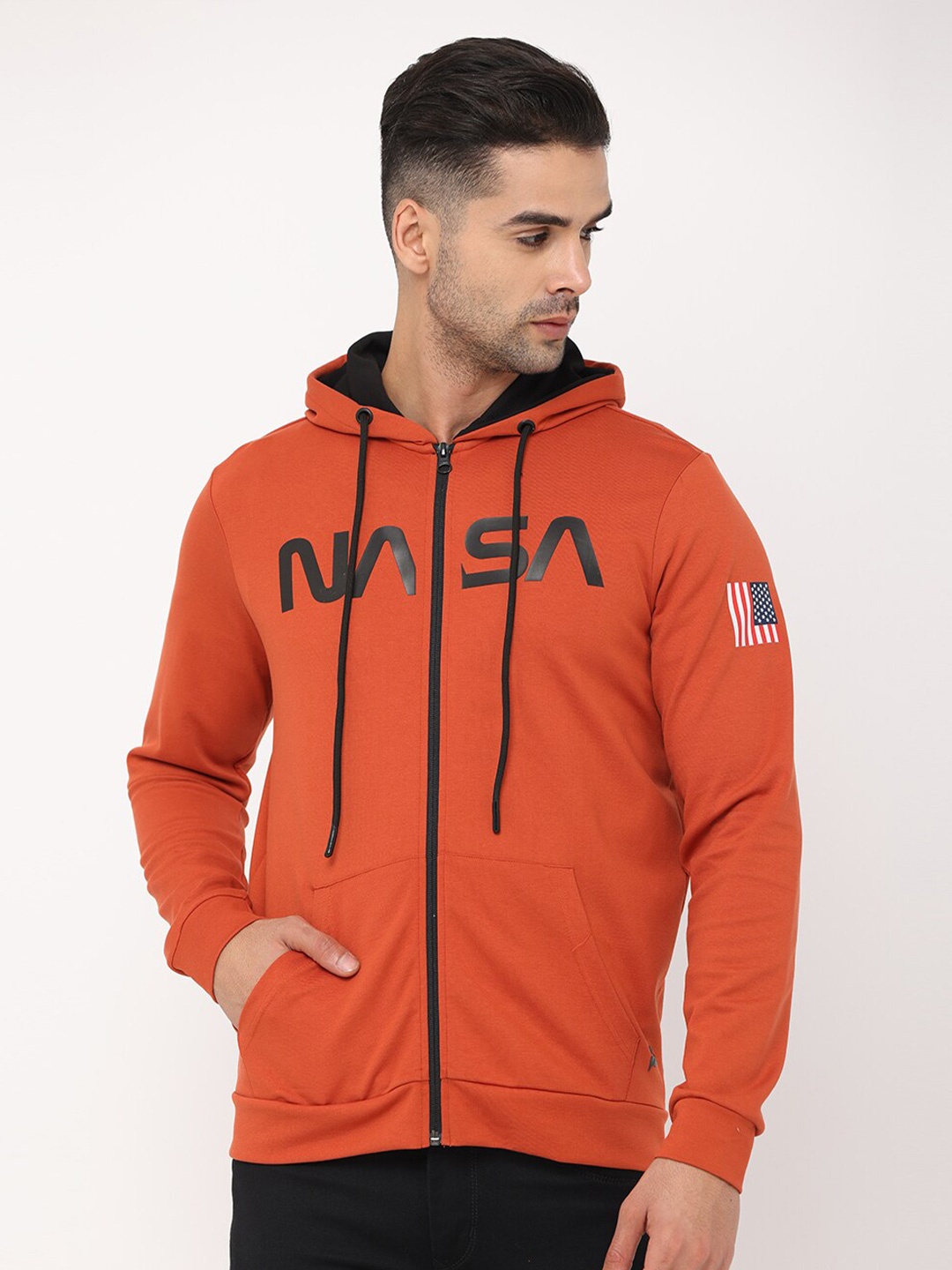

POLONIUM Men Printed Hooded Sweatshirt, Rust
