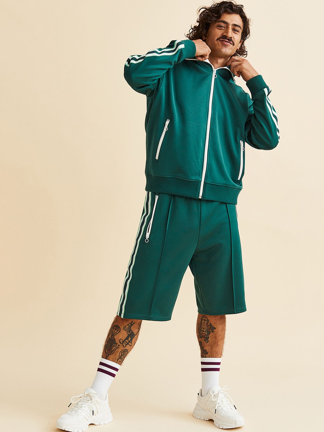 

H&M Men Side-striped track shorts, Green