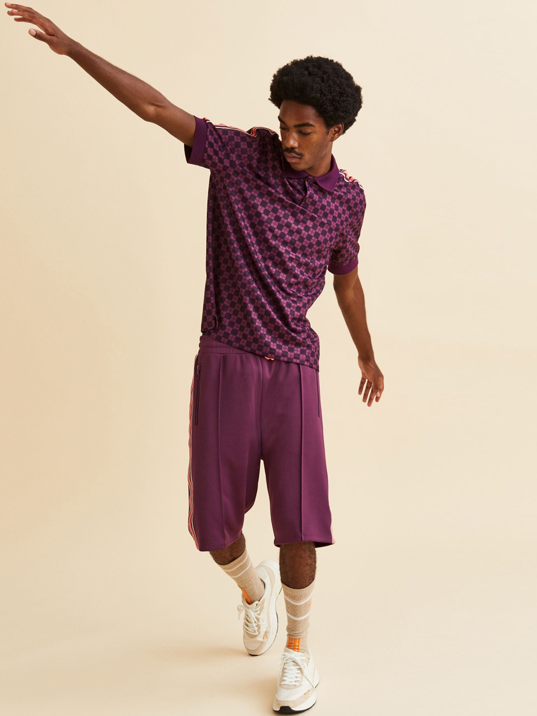 

H&M Men Side-Striped Track Shorts, Purple