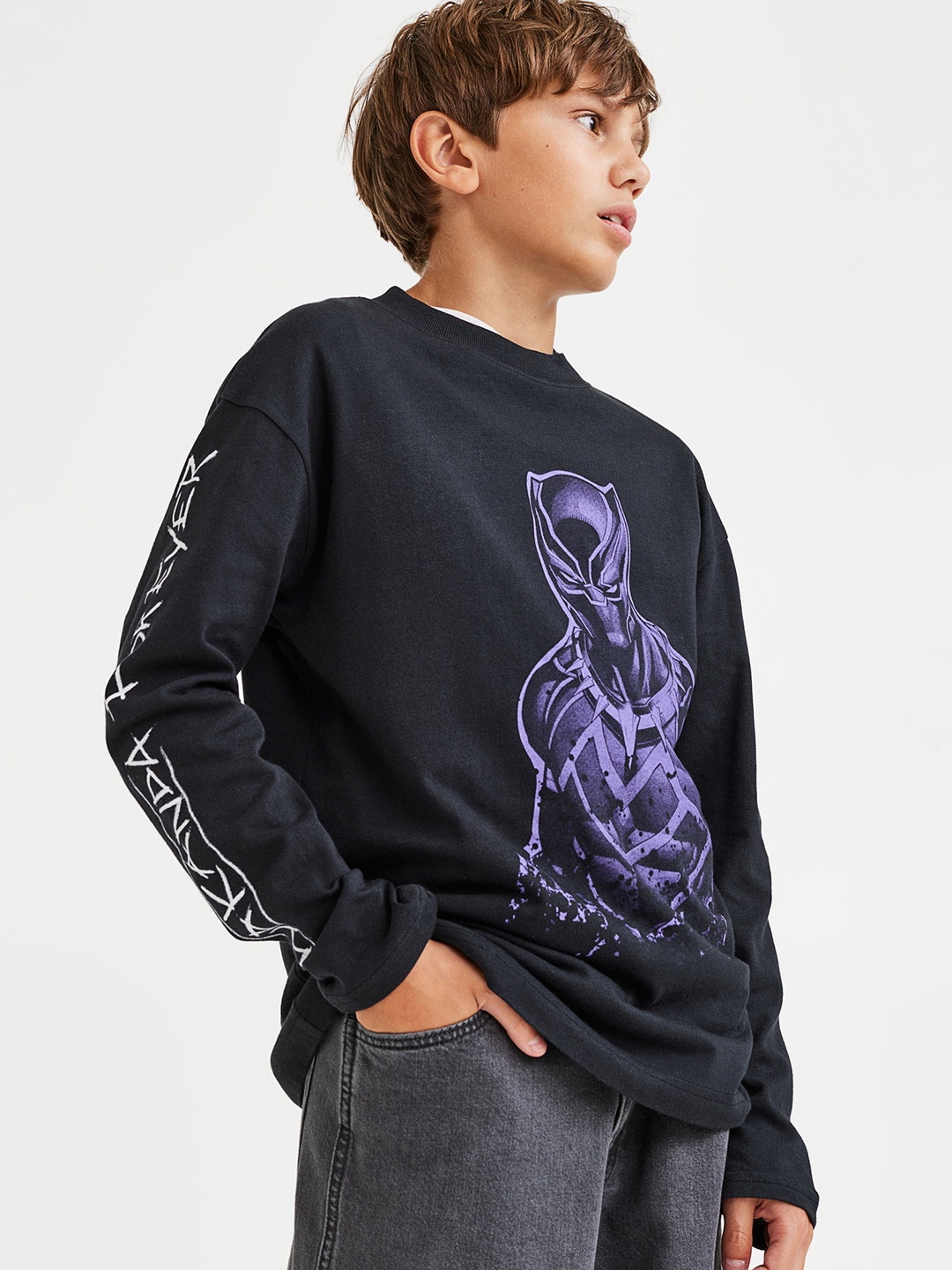 

H&M Boys Black & Purple Printed Jersey Top