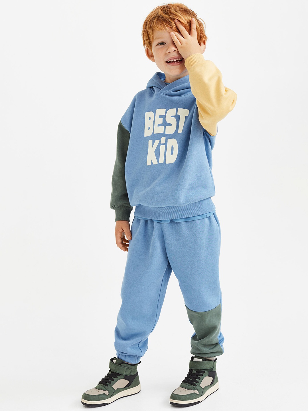 

H&M Boys Blue 2-Piece Printed Sweatshirt Set