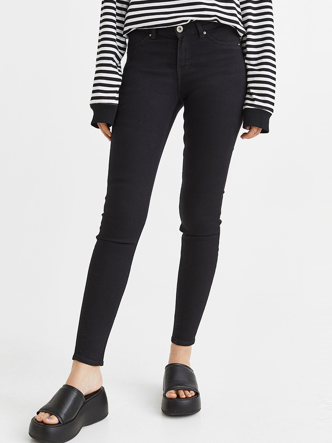 

H&M Woman Skinny Low Jeans, Black