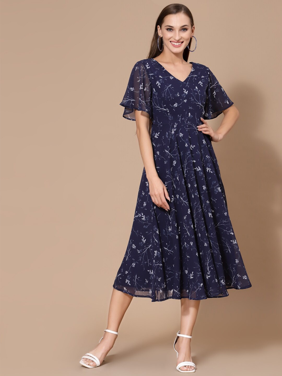 

Strong And Brave Women Floral Georgette Midi Dress, Navy blue