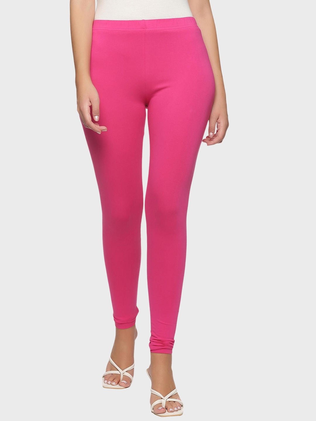 

Outflits Women Solid Skinny Fit Churidar-Length Leggings, Pink