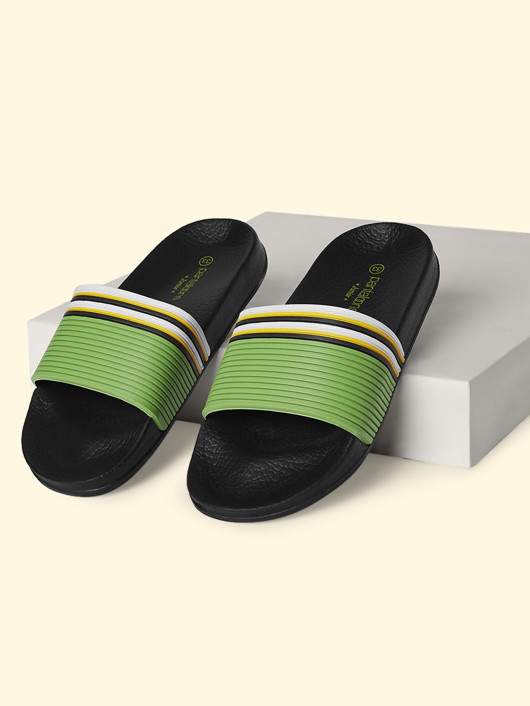 

Pantaloons Junior Boys Green & White Rubber Sliders