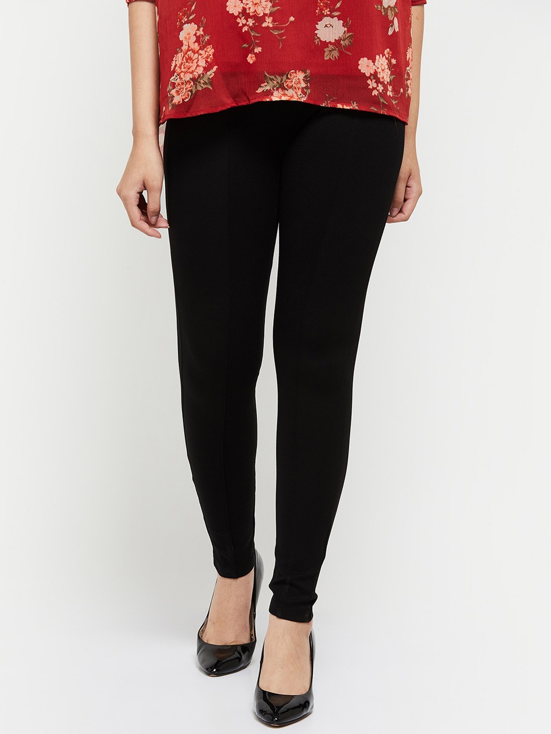 

max Women Solid High-Rise Trousers, Black