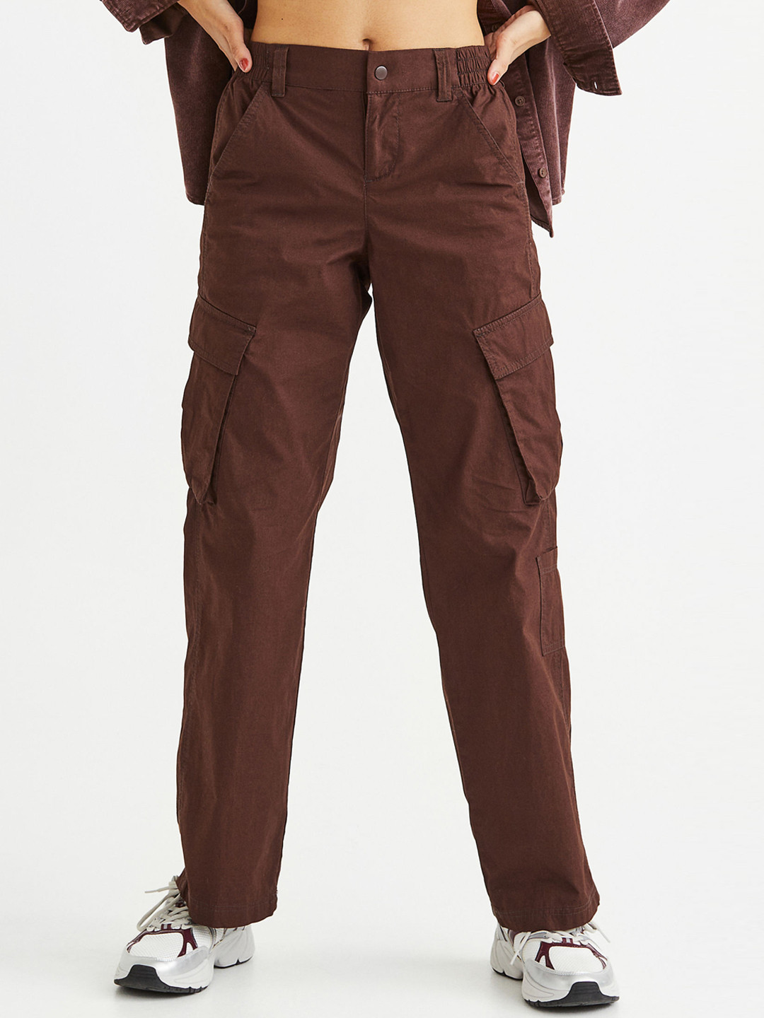 

H&M Woman Cargo trousers, Brown