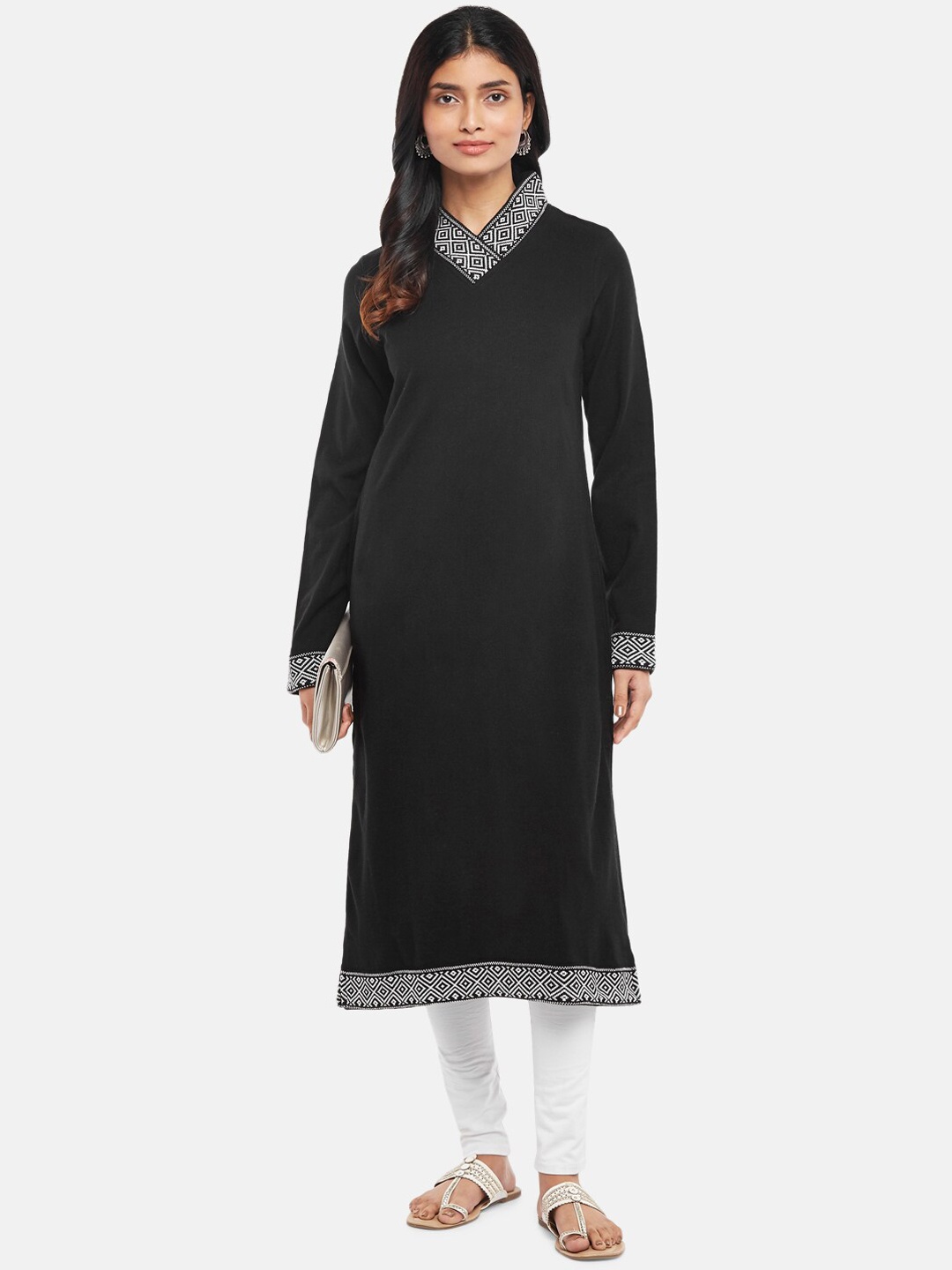 

RANGMANCH BY PANTALOONS Women Black Solid Kurta
