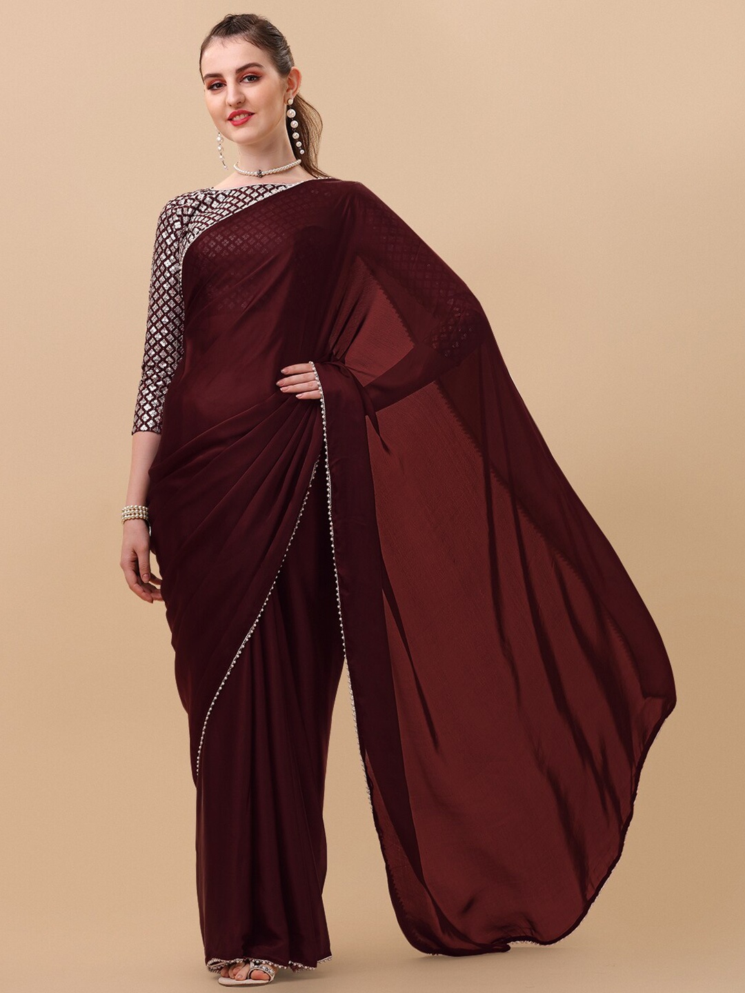 

Sangria Women Burgundy Sarees