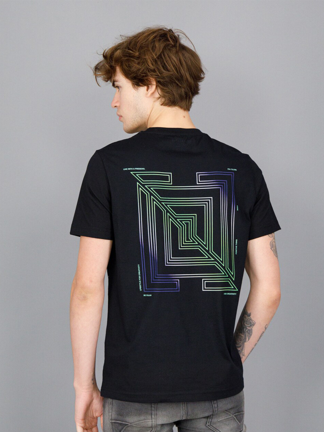 

FREESOUL Men Graphic Printed Pure Cotton T-shirt, Black