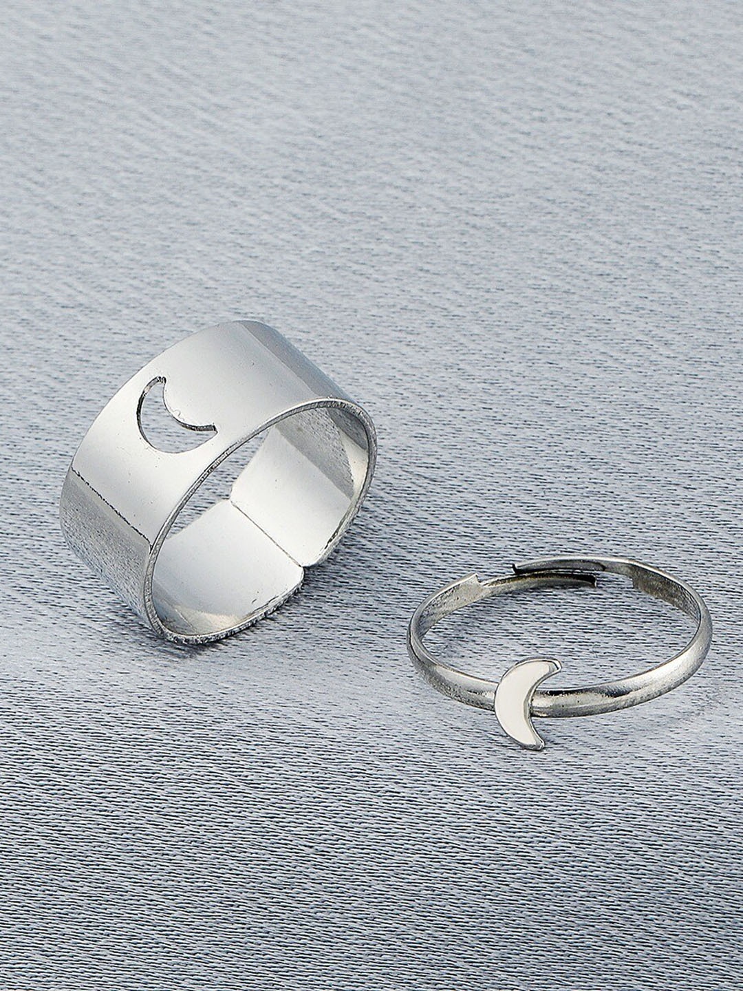 

Pinapes Set Of 2 Half Moon Couple Rings, Silver