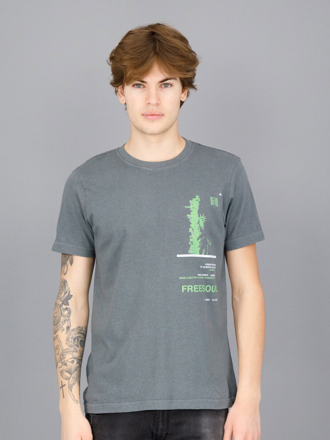 

FREESOUL Men Typography Printed Cotton T-shirt, Grey