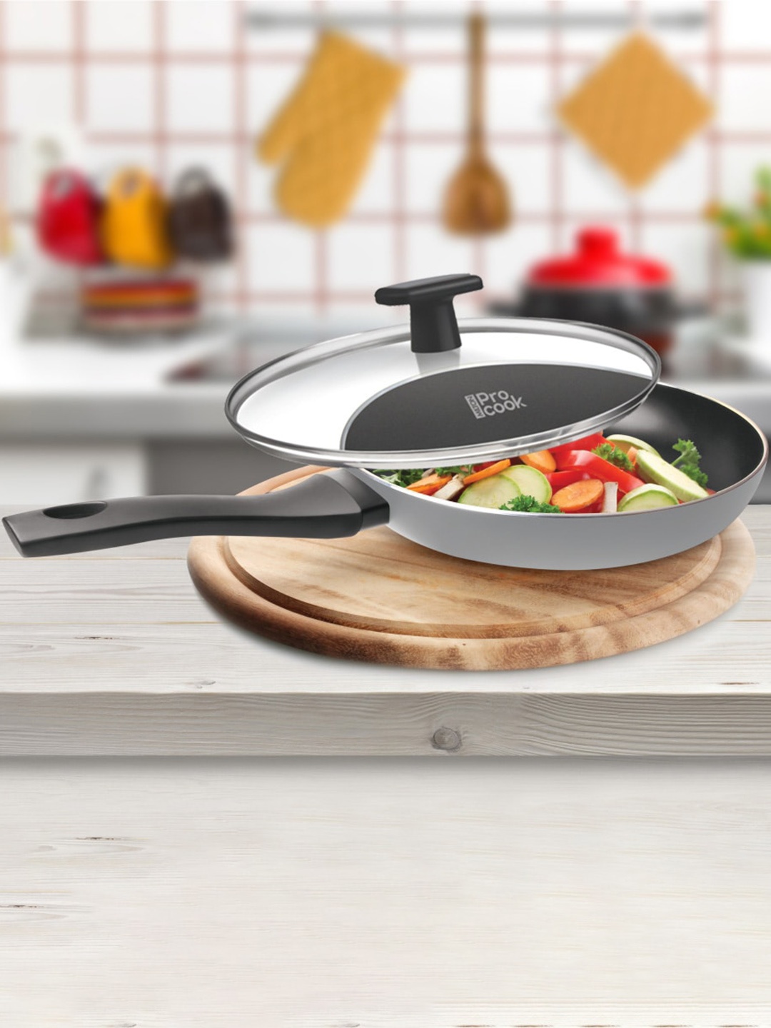 

Milton Black Pro Cook Induction Fry Pan with Glass Lid 26 cm & 2.2 L, Grey