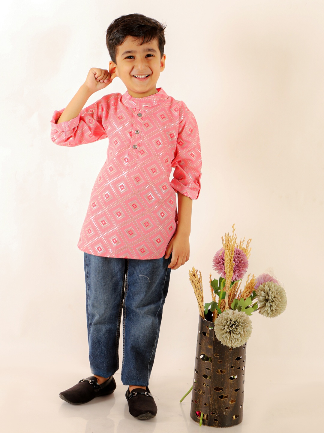 

Superminis Boys Pink Geometric Printed Kurta