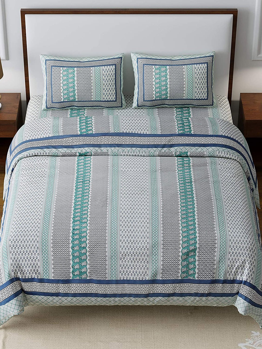 

EasyGoods Printed 240 TC Pure Cotton King Bedsheet with 2 Pillow Covers, Off white