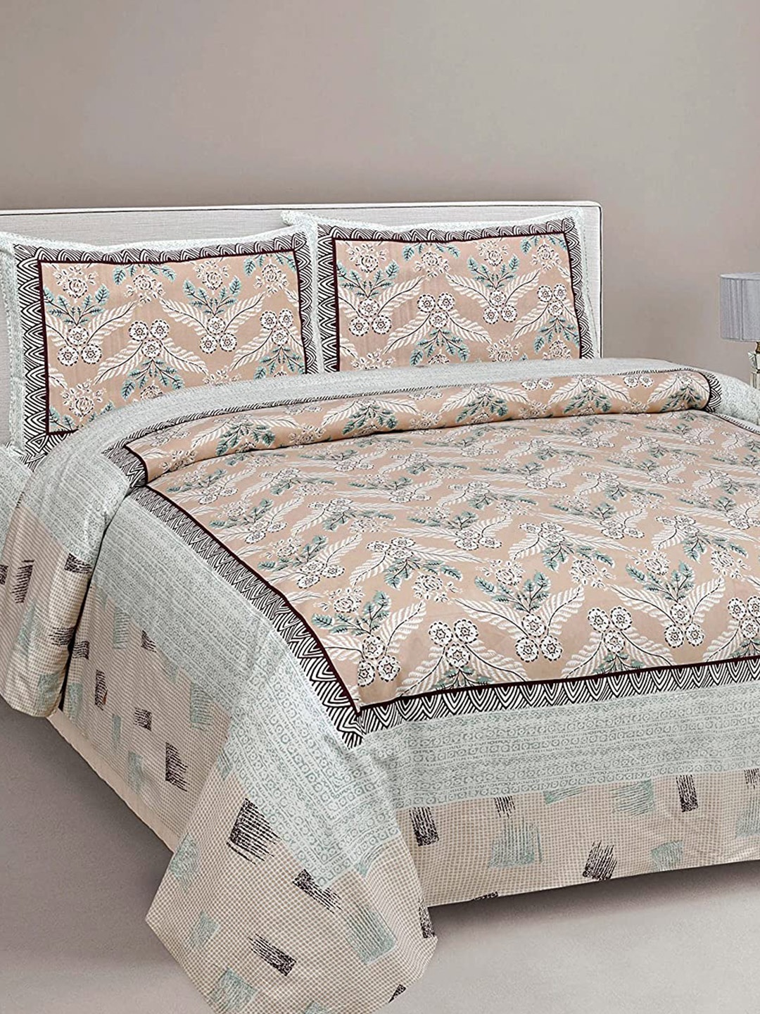 

EasyGoods Printed 240 TC Pure Cotton King Bedsheet with 2 Pillow Covers, Brown