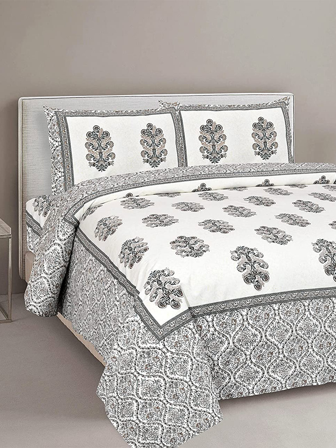 

EasyGoods Printed 240 TC Pure Cotton King Bedsheet with 2 Pillow Covers, White