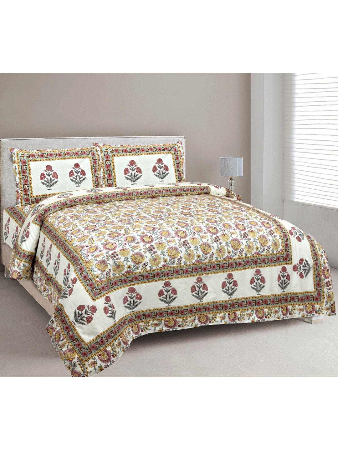 

EasyGoods White & Brown Ethnic Motifs 240 TC Cotton King Bedsheet with 2 Pillow Covers