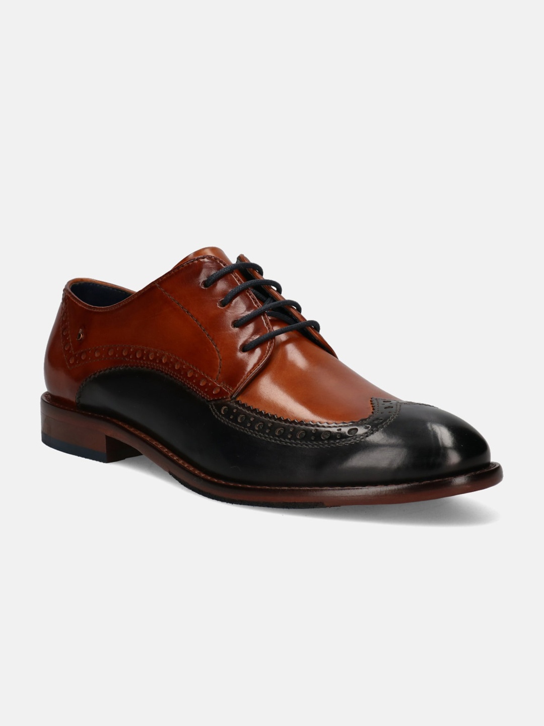 

Bugatti Men Solid Leather Formal Brogues Shoes, Tan